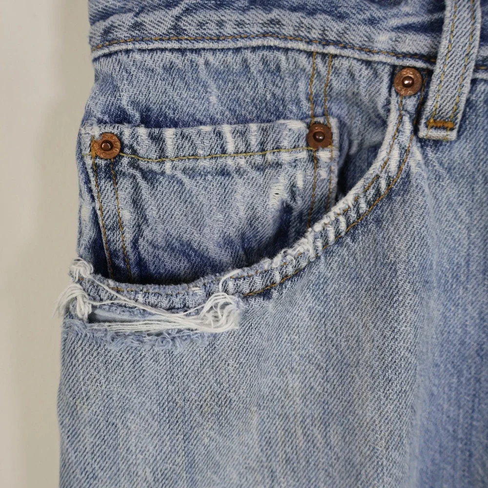 Vintage Levis 505 Regular Fit‎ Jeans 33x34 Grunge Distressed Light Wash Denim